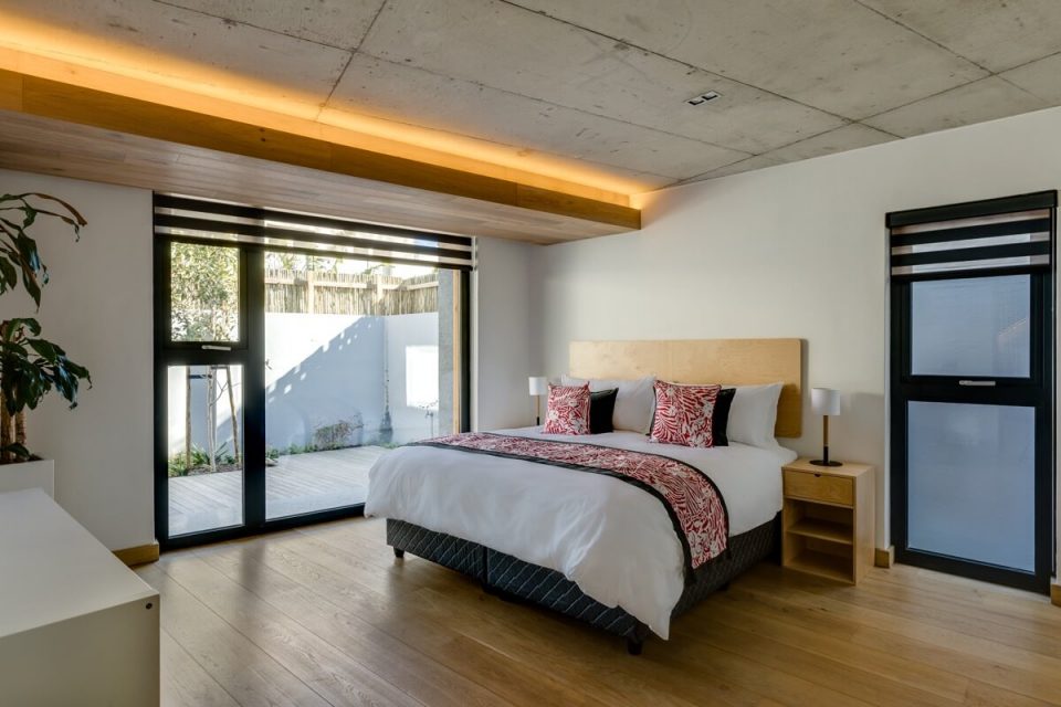 54-victoria-45711721