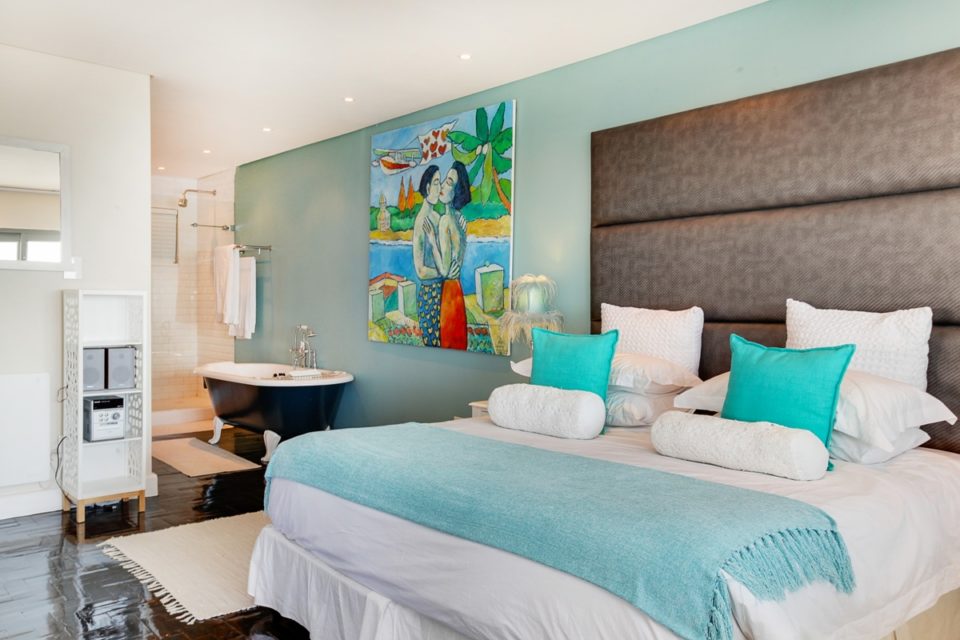 Valentine - Master Bedroom