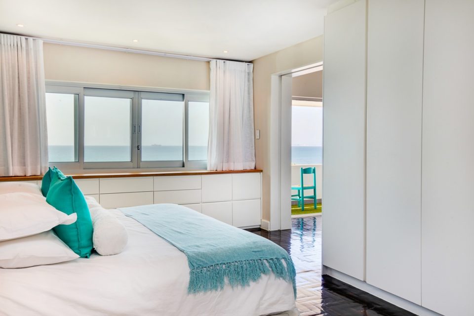 Valentine - Master Bedroom & Views