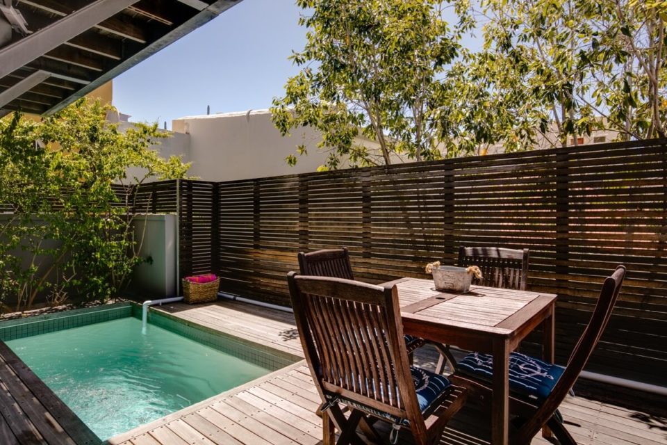 108-waterkant-49304016