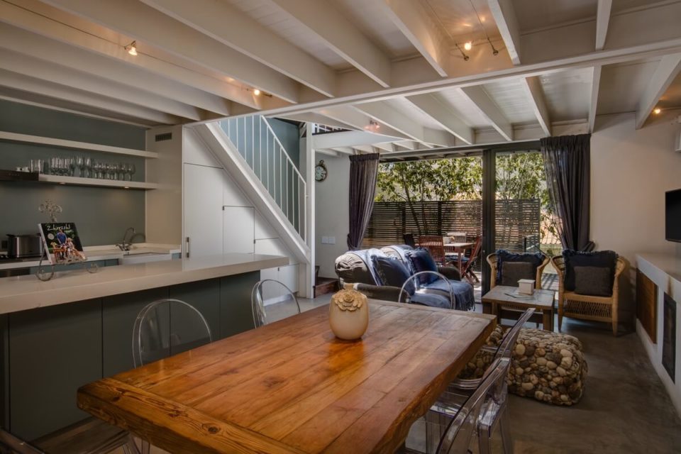 108-waterkant-49304018