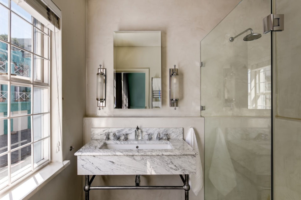 108-waterkant-49304023