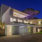 Geneva House - Entrance & exterior