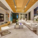 Geneva House - Tv room