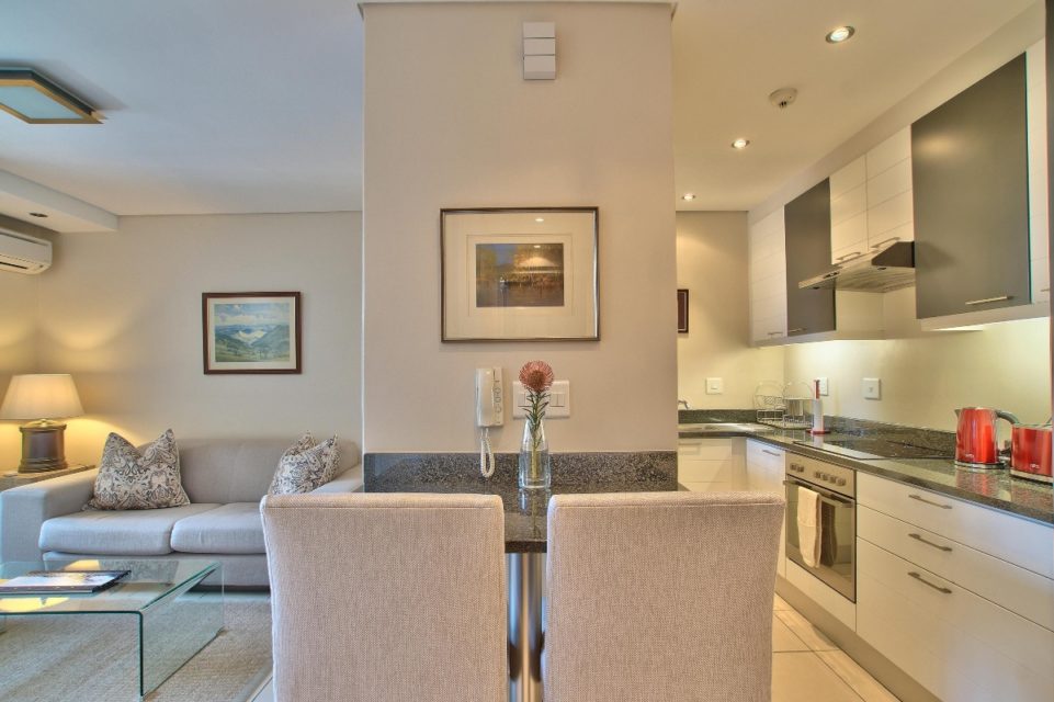 the-decks-1006-46331587