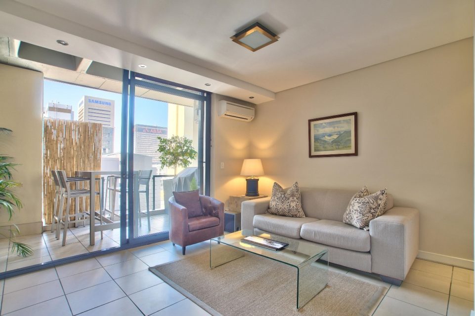 the-decks-1006-46331589