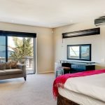 Bakoven Blue - Master bedroom & balcony