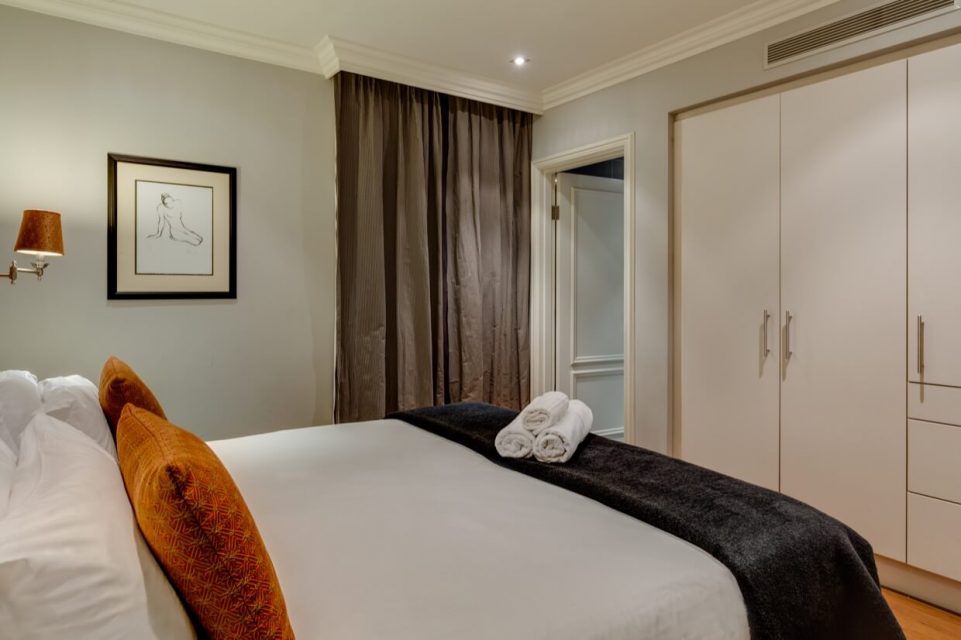 705-cape-royale-luxury-apartment-52958145