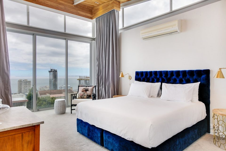 Cube 62 - Master Bedroom