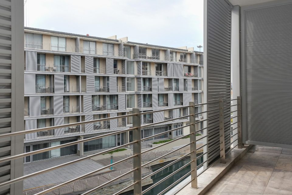 Harbour Bridge 303  - Balcony view