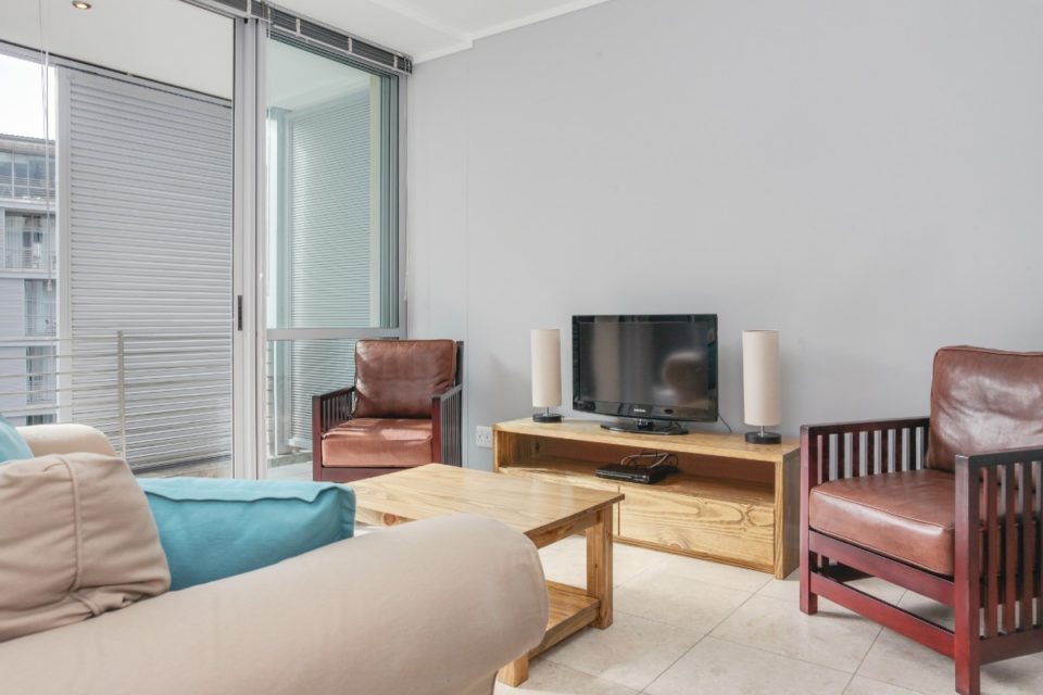 Harbour Bridge 303 - TV