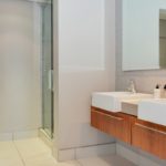 Harbour Bridge 317 - En-suite to master