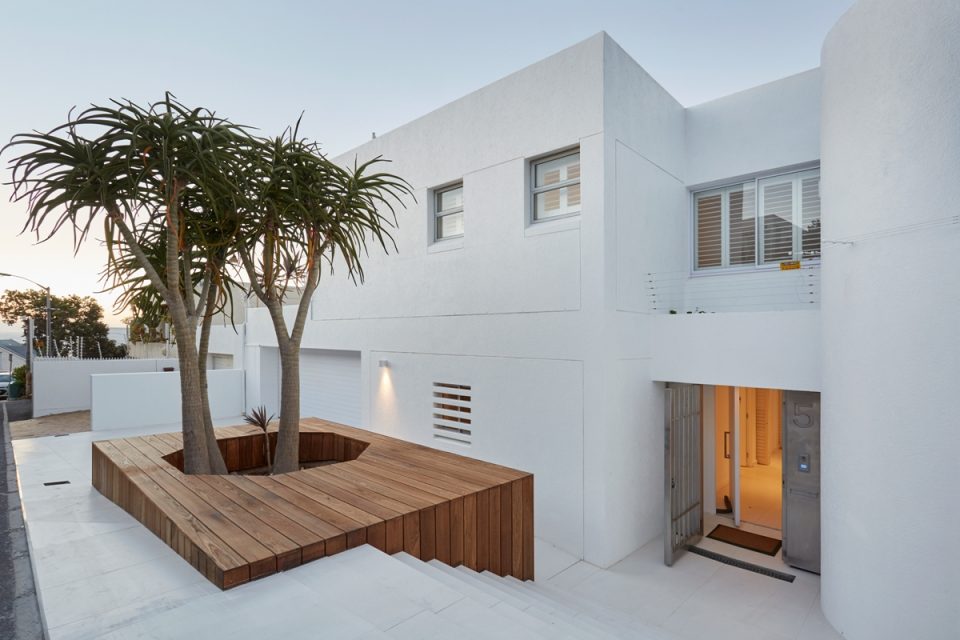 Beta Beach - Exterior & Entarnce