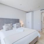 helenslee-002-60552404