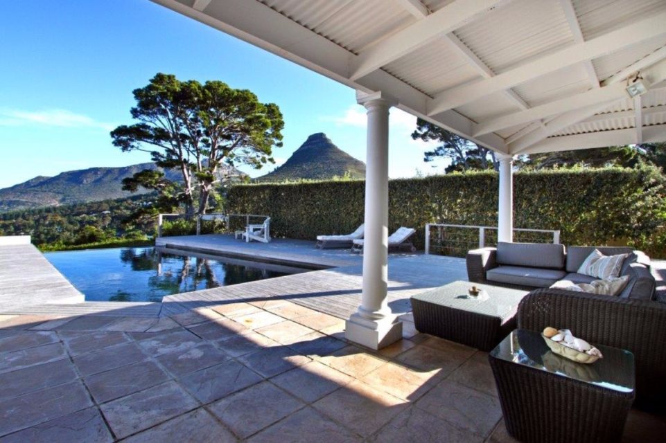 mountain-home-42972550