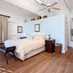 mountain-home-42972597