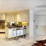 Rhapsody - Kitchen seating