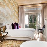 bungalow-25-79325644