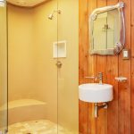 bungalow-25-79325645