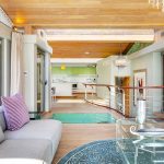 bungalow-25-79325657