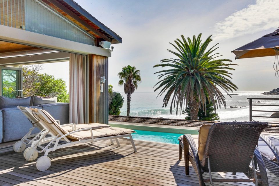 bungalow-25-79325660