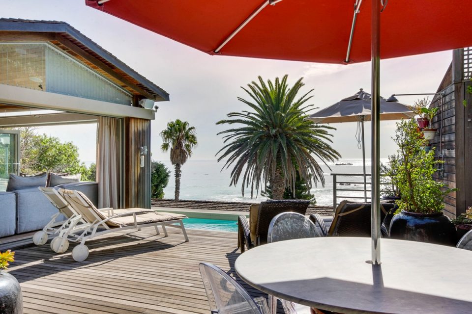 bungalow-25-79325663