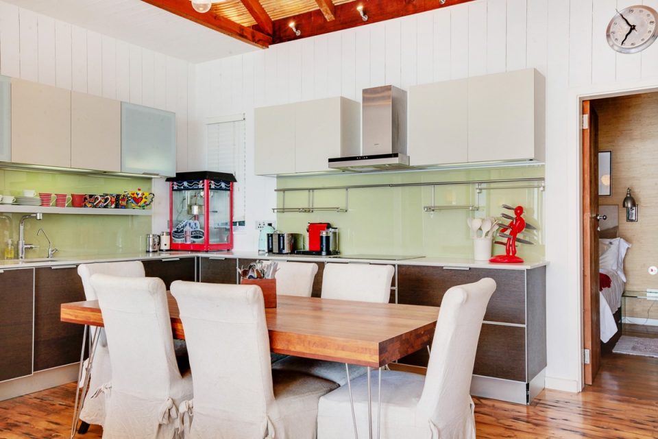 bungalow-26-79325998