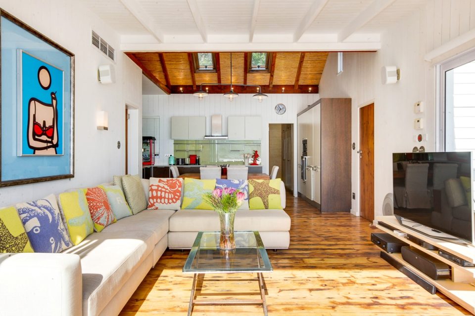 bungalow-26-79326005