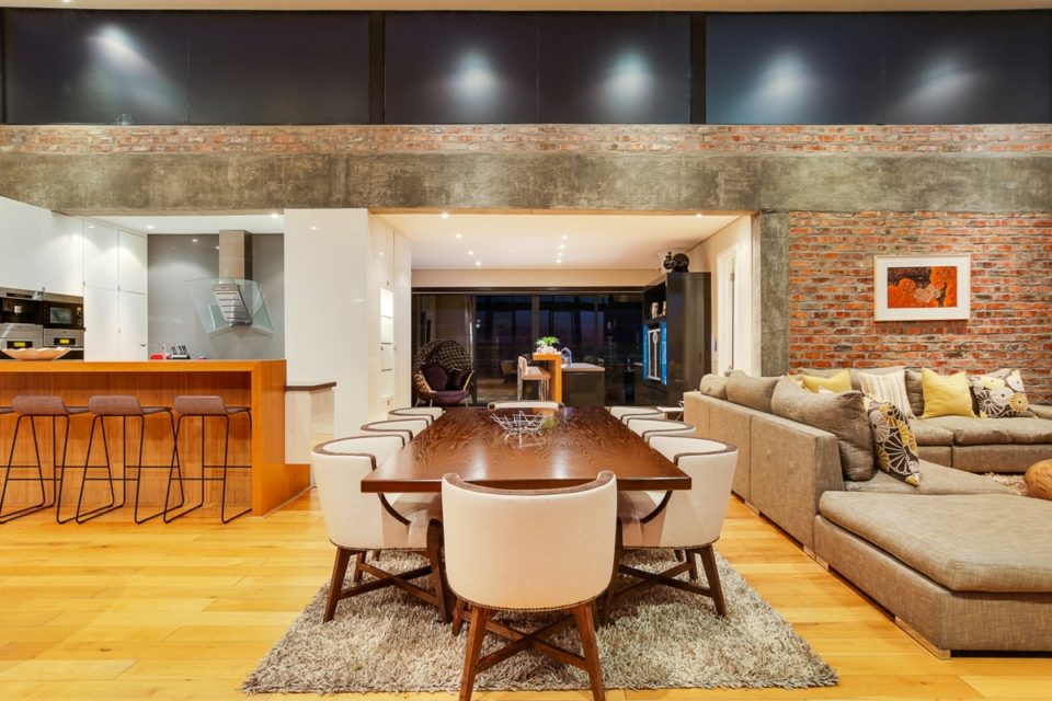 Happy Days - Dining area