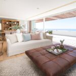 Topaz Ocean View Penthouse - Lounge seating