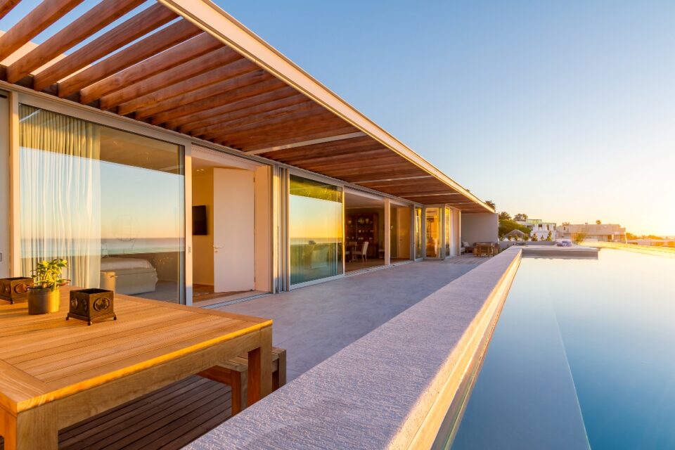 Topaz Ocean View Penthouse - Balcony & Pool