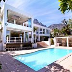 The Meadows - Swimmingpool