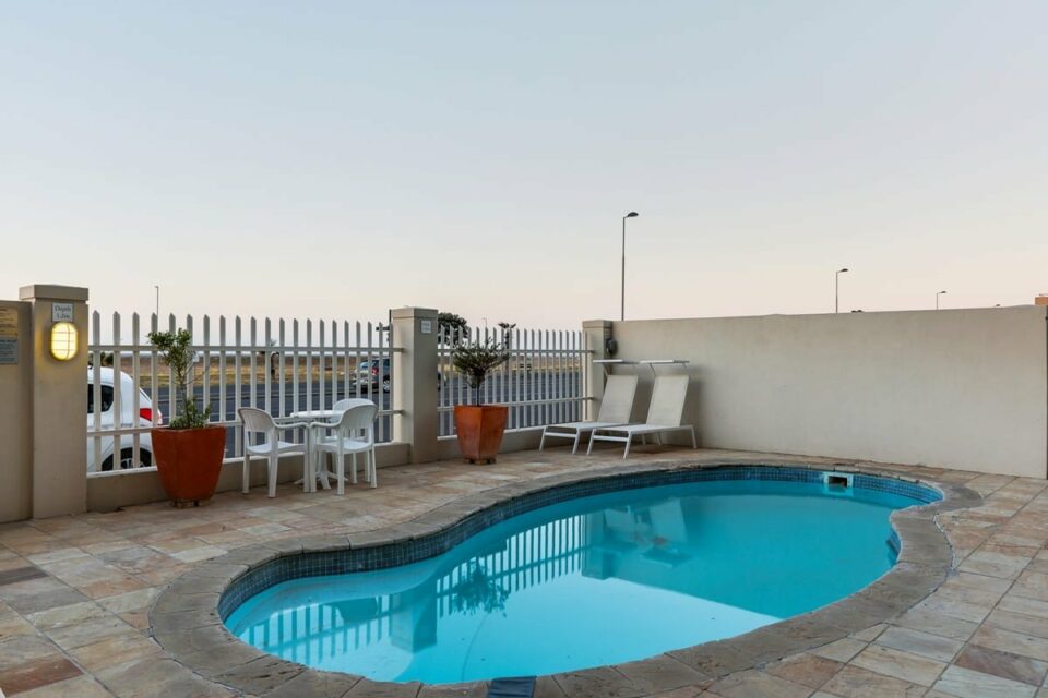 Atlantic Spray - Communal pool