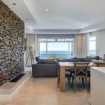 Nelson on the Bay - Living area