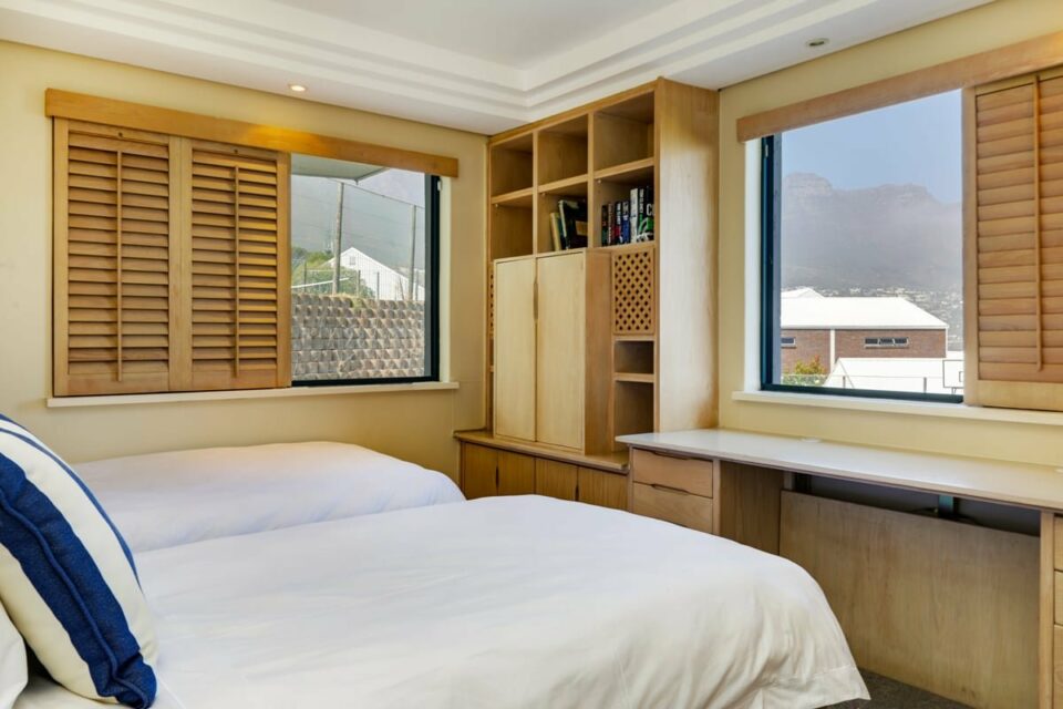 17 on Nautica - Third bedroom