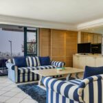 17 on Nautica - Lounge & TV