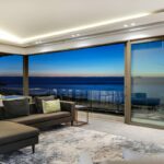 Skyline Views - Upstairs lounge