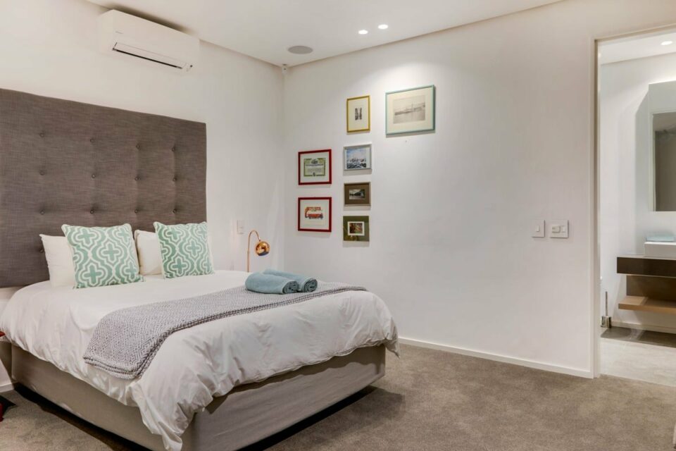 Skyline Views - Second bedroom