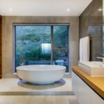 The Views - En-suite