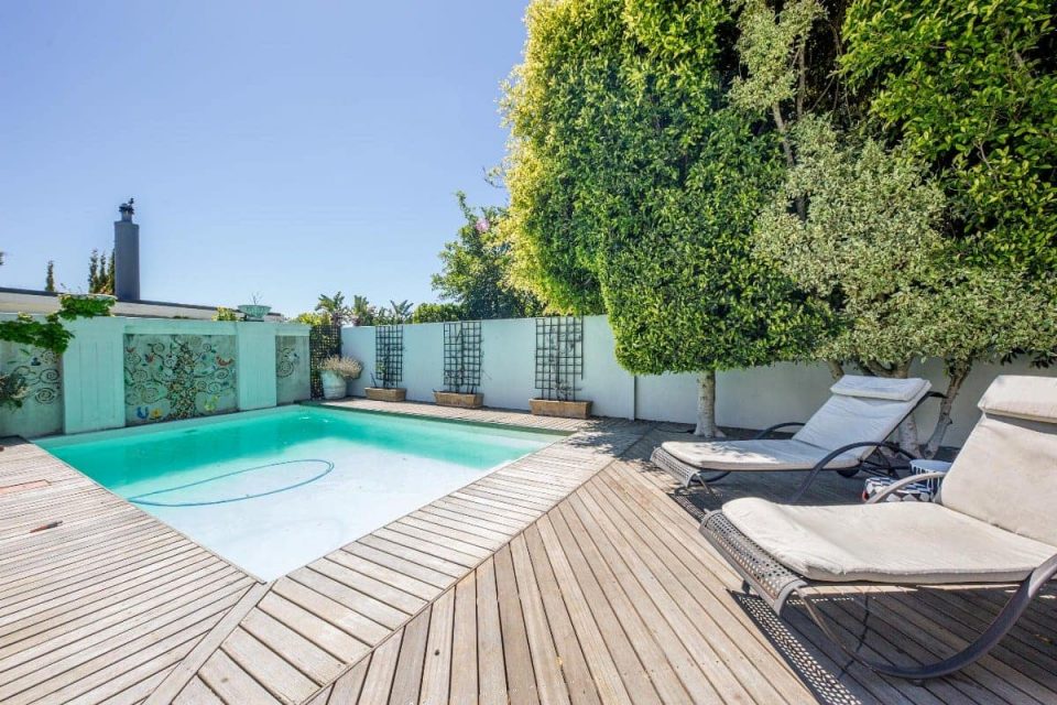 Ave Des Huguenots - Swimming Pool