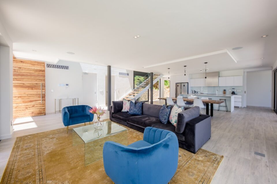 8 Fiskaal - Formal lounge