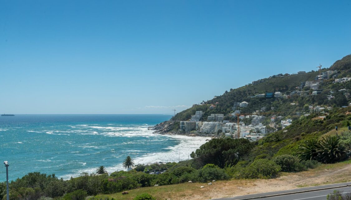 9 On Nautica - Views of Clifton