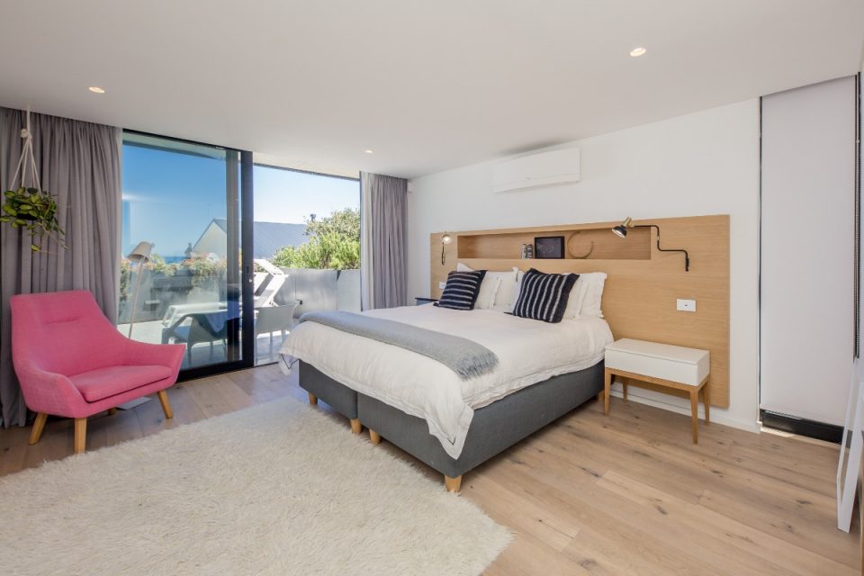 Bakoven Hideaway - Master bedroom