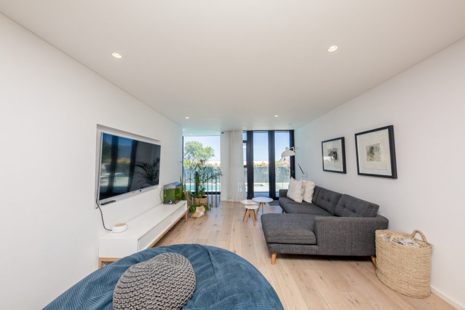 Bakoven Hideaway - Pajama Lounge