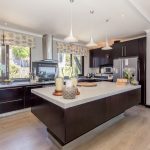 Kaplan House - Kitchen