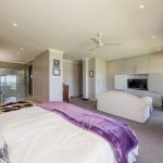 Kaplan House - Main bedroom