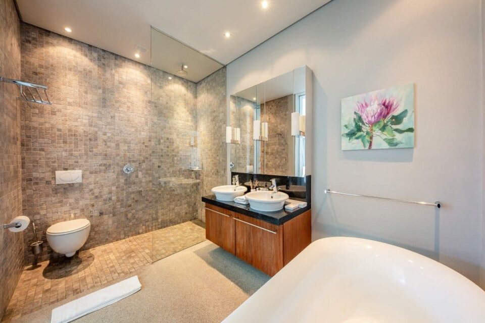 Loader Penthouse - En-suite to master