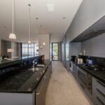 Loader Penthouse - Kitchen