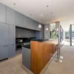 Loader Penthouse - Kitchen with seating