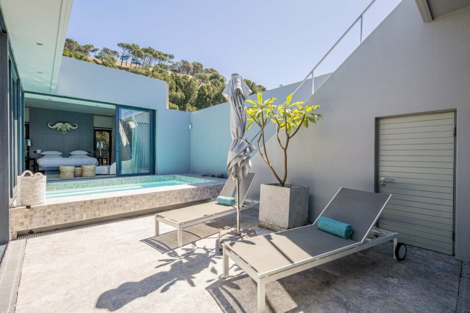 Loader Penthouse - Pool area